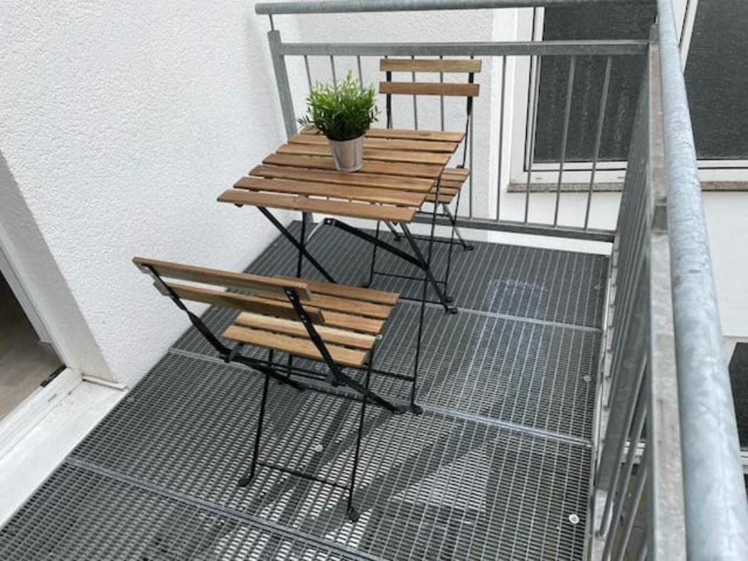 Sunset - Du, Deine Truppe Und Eine Einzigartige Stadt - Appartement *