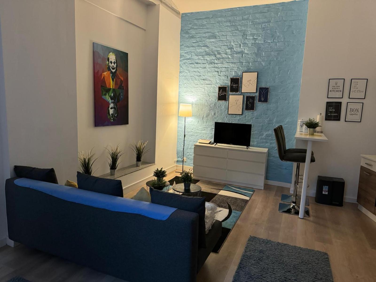 Sunset - Du, Deine Truppe Und Eine Einzigartige Stadt - Appartement